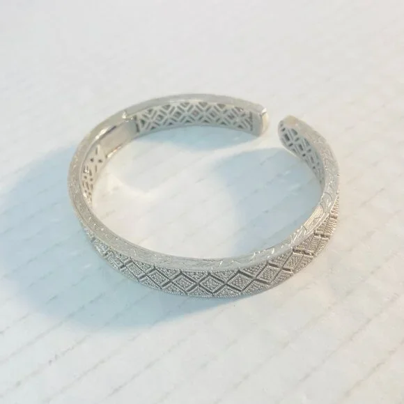 Beautiful Vintage Sterling Silver Geometric Cuff – Marked ISP 925 China - Picture 6 of 14